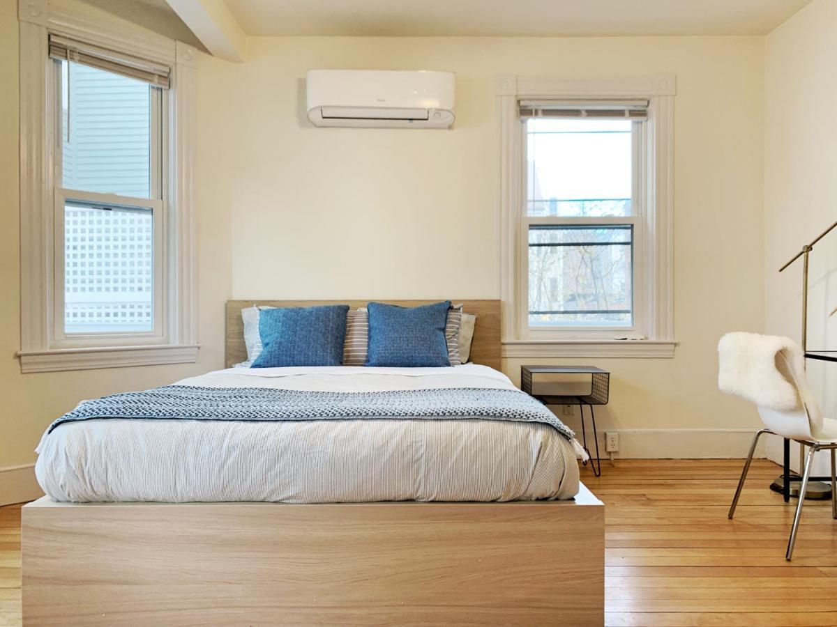 קיימברידג' 4 Bedroom Condo At Harvard Square And Harvard University מראה חיצוני תמונה